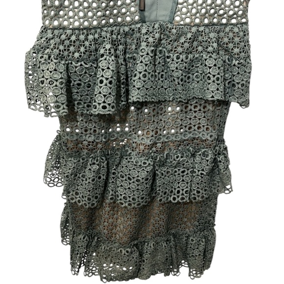 ROMEO & JULIET COUTURE DUSTY SAGE TIERED RUFFLE DRESS NWT SIZE MEDIUM - Picture 9 of 11